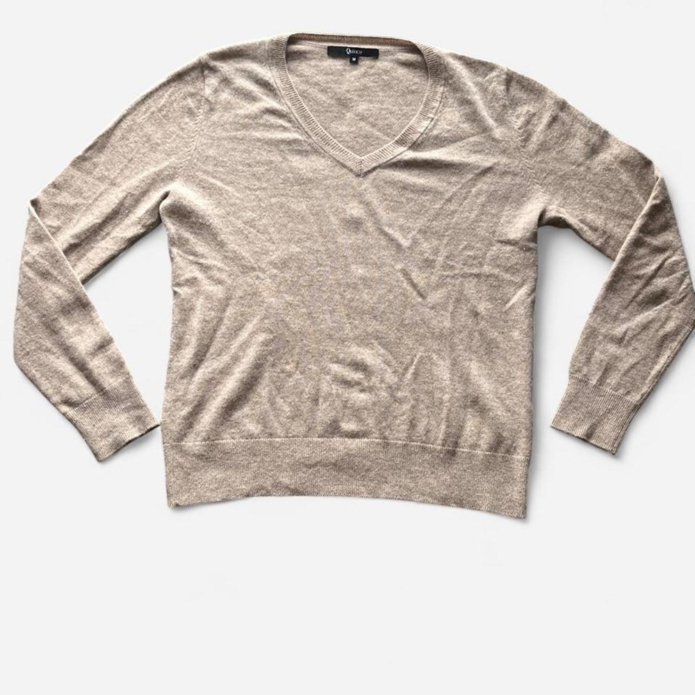 Quince Womens Tan 100% Cashmere V-Neck Long Sleeve Lightweight Sweater Size M
